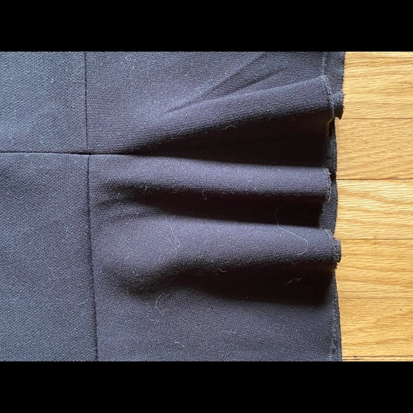 Women’s Plus Pencil Skirt - Picture 2 of 4